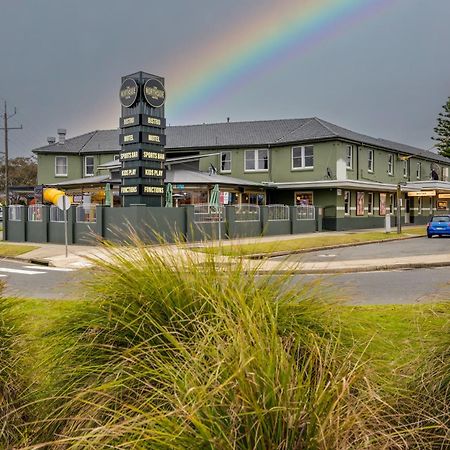 Northside Hotel Lavington Eksteriør bilde